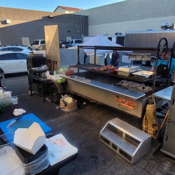 High Five Pizza - Backyard BBQ - Pizza Near Me - San Jose, California