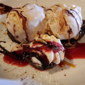 Bottlescrew Bill's Pub / Buzzards Restaurant & Bar - Irish Chocolate Biscuit & Guiness Ice Cream - Steakhouses Near Me - Calgary, Alberta