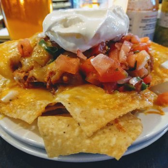 Northside 10 - $3 nachos - Bars Near Me - Alexandria, Virginia