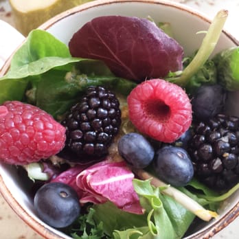 Tiller's Kitchen and Bar - Side salad with fresh berries.  Very tasty! - New American Near Me - Westminster, Colorado