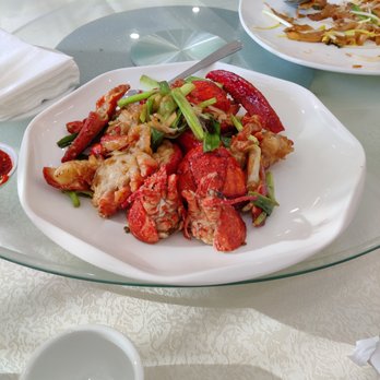 Happy Garden Bayside Restaurant - Ginger Scallion Lobster - Chinese Near Me - Bayside, New York