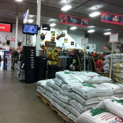 DC Farmers Co-Op Grain Plant - Front of store