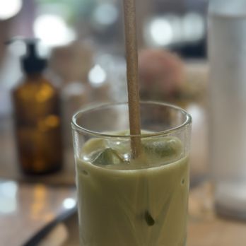 Little Hen - Matcha latte - Breakfast & Brunch Near Me - Miami, Florida Little Hen - Matcha latte - Breakfast & Brunch Near Me - Miami, Florida