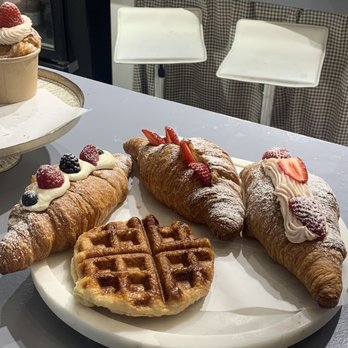 Cafe Our Hours - Pastries. - Coffee & Tea Near Me - Toronto, Ontario Cafe Our Hours - Pastries. - Coffee & Tea Near Me - Toronto, Ontario