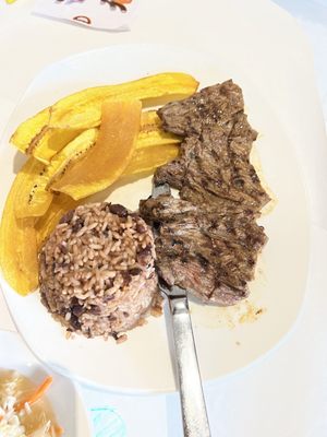 Madroño Restaurant by null
