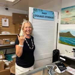 Your Connection Hawaii - The boss lady
