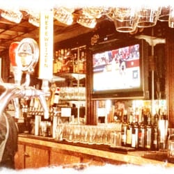 Christie's Carriage House Pub