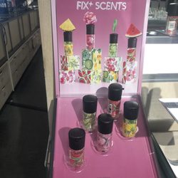 Mac Cosmetics - Fresh new scents