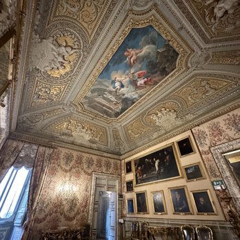 Galleria Doria Pamphilj - Art Galleries Near Me - Rome, RM