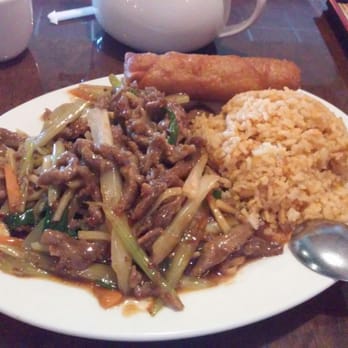 Oolong Chinese Bistro - Shredded beef with fried rice & egg roll - Chinese Near Me - Helotes, Texas Oolong Chinese Bistro - Shredded beef with fried rice & egg roll - Chinese Near Me - Helotes, Texas