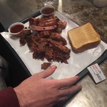 Hard Eight BBQ - Barbeque Near Me - Roanoke, Texas
