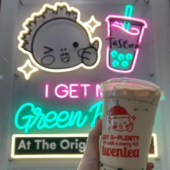 Tastea - Classic Milk Tea - Bubble Tea Near Me - Garden Grove, California