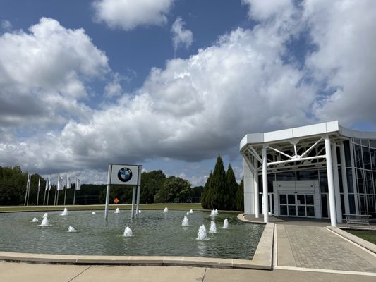 Lush Bmw Manufacturing Greer Sc Address Capture in 4K Lush Bmw Manufacturing Greer Sc Address Capture in 4K