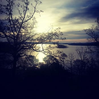 Lakeview Lodge - Morning - Resorts Near Me - Broken Bow, Oklahoma