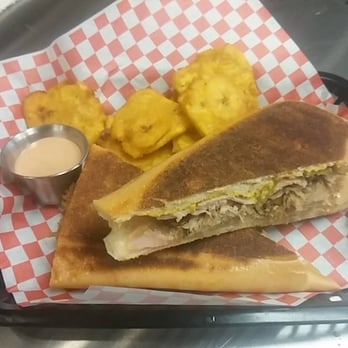 Maracas y Sabor - I prefer tostones instead of fries! - Sandwiches Near Me - El Paso, Texas Maracas y Sabor - I prefer tostones instead of fries! - Sandwiches Near Me - El Paso, Texas