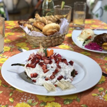 El Sacromonte - Mexican Near Me - Guadalajara, JAL