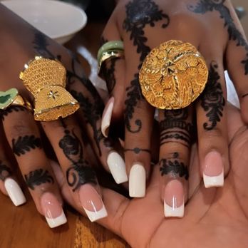 Posh Nail Lounge - French tip acrylic nail set - Nail Salons Near Me - Tempe, Arizona
