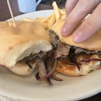 The Best Breakfast Cafe - American Near Me - Oxnard, California