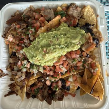 La Bodeguita - Nachos with carnitas. Also comes with sour cream but got it on the side. - Mexican Near Me - Bodega Bay, California