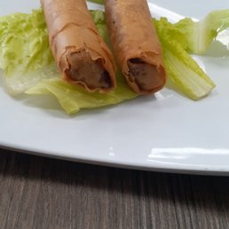 2 egg rolls