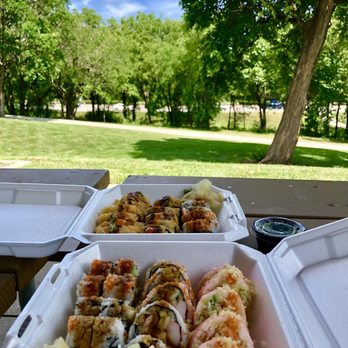 Sushi UNI - Sushi Bars Near Me - Lenexa, Kansas