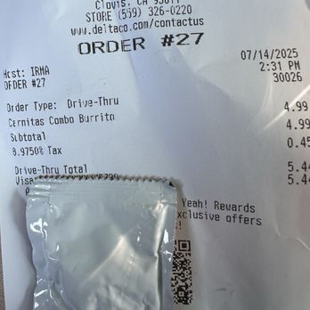 Del Taco - High price scrawny burrito - Fast Food Near Me - Clovis, California