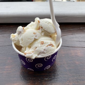 The Last Temptation - Peanut butter vanilla - Ice Cream & Frozen Yogurt Near Me - New Hope, Pennsylvania