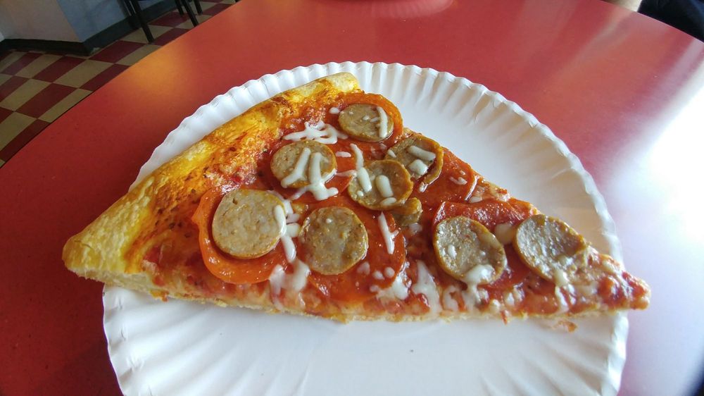 DIORIO’S OF PALISADE 17 Photos & 46 Reviews Pizza 309 W 8th St