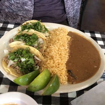 Jalisco Restaurante - Street tacos (chicken and beef) with rice and refried beans. - Mexican Near Me - Lewisville, Texas