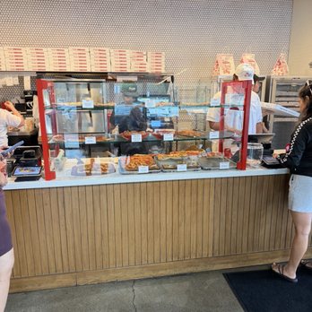 Prime Pizza - Inside - Pizza Near Me - El Segundo, California Prime Pizza - Inside - Pizza Near Me - El Segundo, California