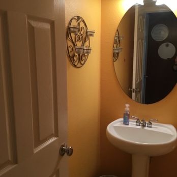 MW Painting - Bathroom that he forgot to paint.  Right next to the kitchen that he painted.  WTF? - Painters Near Me
