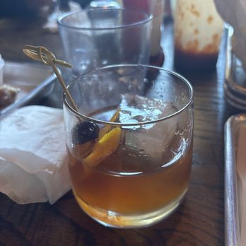The Cats Restaurant - Smoked peach old fashioned - Barbeque Near Me - Los Gatos, California The Cats Restaurant - Smoked peach old fashioned - Barbeque Near Me - Los Gatos, California