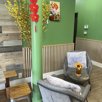 Sweet Mood Vietnamese Chè & Macarons - Desserts Near Me - Westminster, California