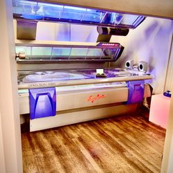 Bronze Buns Tanning Salon - Best Tanning Bed in the World