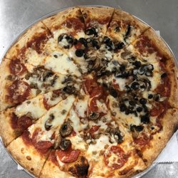 Creekview Cafe - Amazing pizza