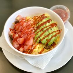 Inner Bean Cafe - Brekkie bowl with sausage, avocado and sriracha.
