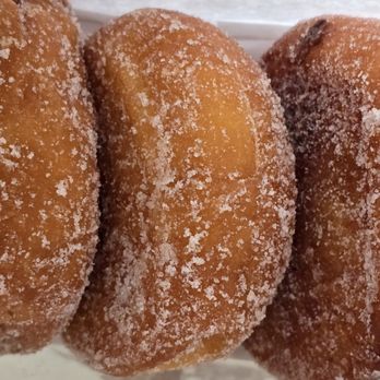 Bottega Louie - Bottega Beignets ;) - Italian Near Me - Los Angeles, California Bottega Louie - Bottega Beignets ;) - Italian Near Me - Los Angeles, California
