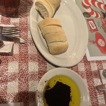 Buca di Beppo Italian Restaurant - Complementary bread - Italian Near Me - Brea, California