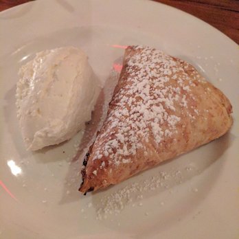 Cafe Katja - apple strudel - German Near Me - New York, New York Cafe Katja - apple strudel - German Near Me - New York, New York