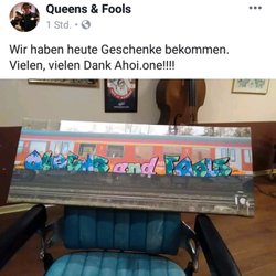 Queens & Fools - Ein Geschenk eines Kunden