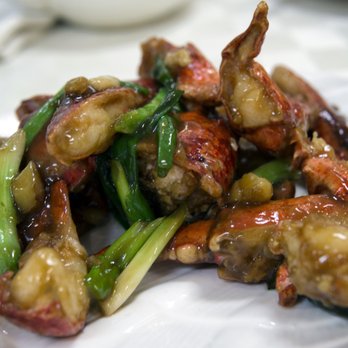 East Buffet & Restaurant - Lobster with Ginger and Scallions (薑葱龍蝦): Very good. - Buffets Near Me - Flushing, New York East Buffet & Restaurant - Lobster with Ginger and Scallions (薑葱龍蝦): Very good. - Buffets Near Me - Flushing, New York