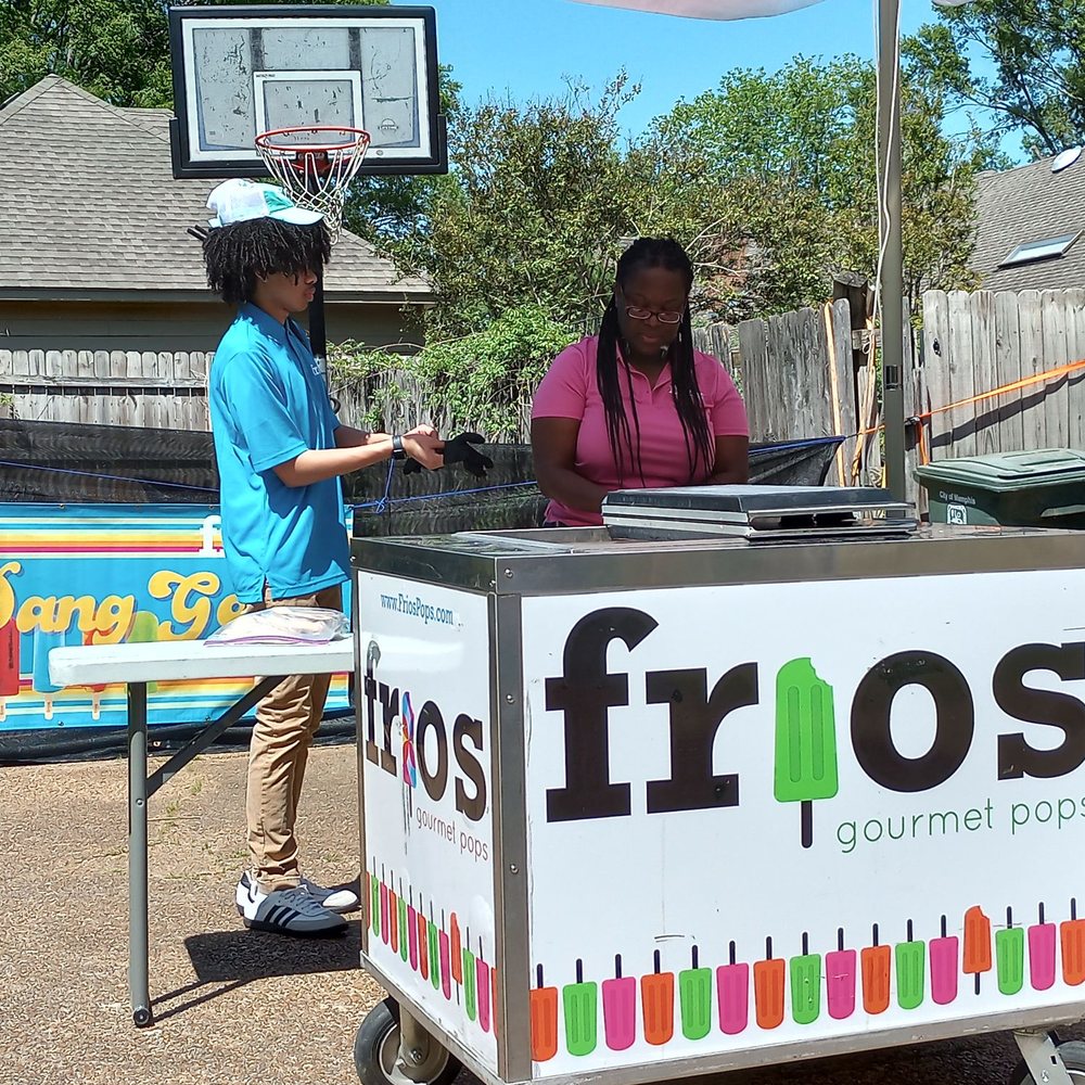 Frios Gourmet Pops- Cordova - Frios has portable carts for special events. - Food Trucks Near Me