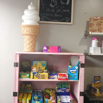 Mara’s Ice Cream Parlor - Candy selection - Desserts Near Me - Rockaway Beach, New York Mara’s Ice Cream Parlor - Candy selection - Desserts Near Me - Rockaway Beach, New York