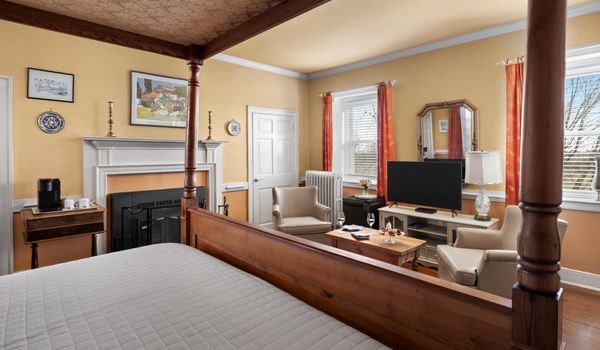 L'Auberge Provencale Inn & Restaurant by null