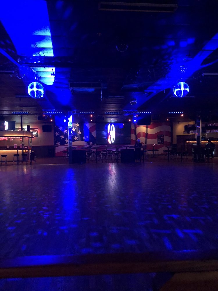 ELECTRIC COWBOY Updated August 2024 17 Reviews 9515 Interstate 30