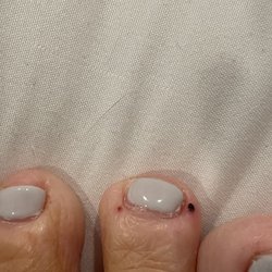 LV Nails and Spa - Worst ever!