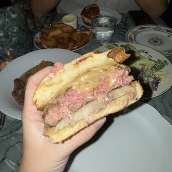 Lord's - Burger - British Near Me - New York, New York