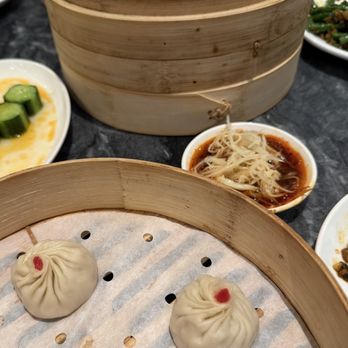 Paradise Dynasty - Chicken Xiao Long Bao orders - Chinese Near Me - Glendale, California Paradise Dynasty - Chicken Xiao Long Bao orders - Chinese Near Me - Glendale, California