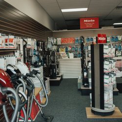 Maumee Sweeper Center - Canister vacuum cleaners and upright vacuums
