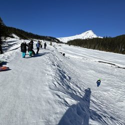 White River West Sno Park - The long ridge as you head towards mt hood